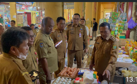 Perdana, Wabup Barsel Pimpin Sidak Pasar Jelang Bulan Ramadan