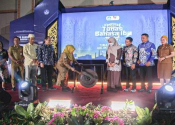 Sebanyak 282 Peserta Meriahkan Festival Tunas Bahasa Ibu Tingkat SD dan SMP Se Barsel