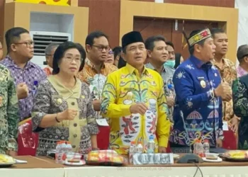 Wabup Barsel mengikuti Rakor Sinkronisasi dan Sinergitas Penanggulangan Kemiskinan se-Kalteng di Palangka Raya.