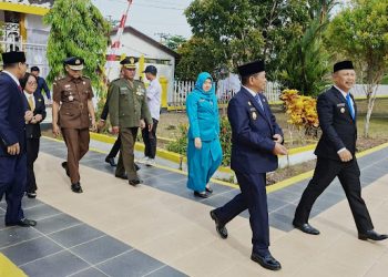 Peringati Hari Pahlawan 2025, Bupati Barsel Ajak Warga Teladani Semangat Juang Pahlawan