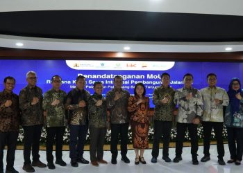 DUKUNG INTEGRASI JALAN TOL MENUJU PELABUHAN PALEMBANG BARU DI TANJUNG CARAT, HUTAMA KARYA TANDATANGANI NOTA KESEPAHAMAN BERSAMA BKPM*