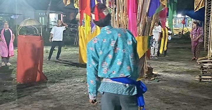 RITUAL TIWAH PALANGKA RAYA, DI JALAN VANENGA BANGKIRAI MENARIK RIBUAN MANUSIA YANG HADIR