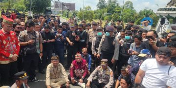 Gubernur Kalteng minta PLN Tepati Janji Pemulihan Listrik di kalteng