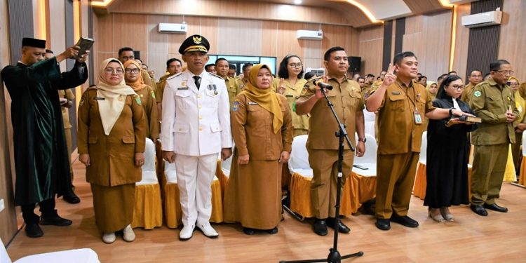 PEMKAB BAROTO SELATAN KEMBALI MELAKUKAN PENYEGARAN BIROKRASI
